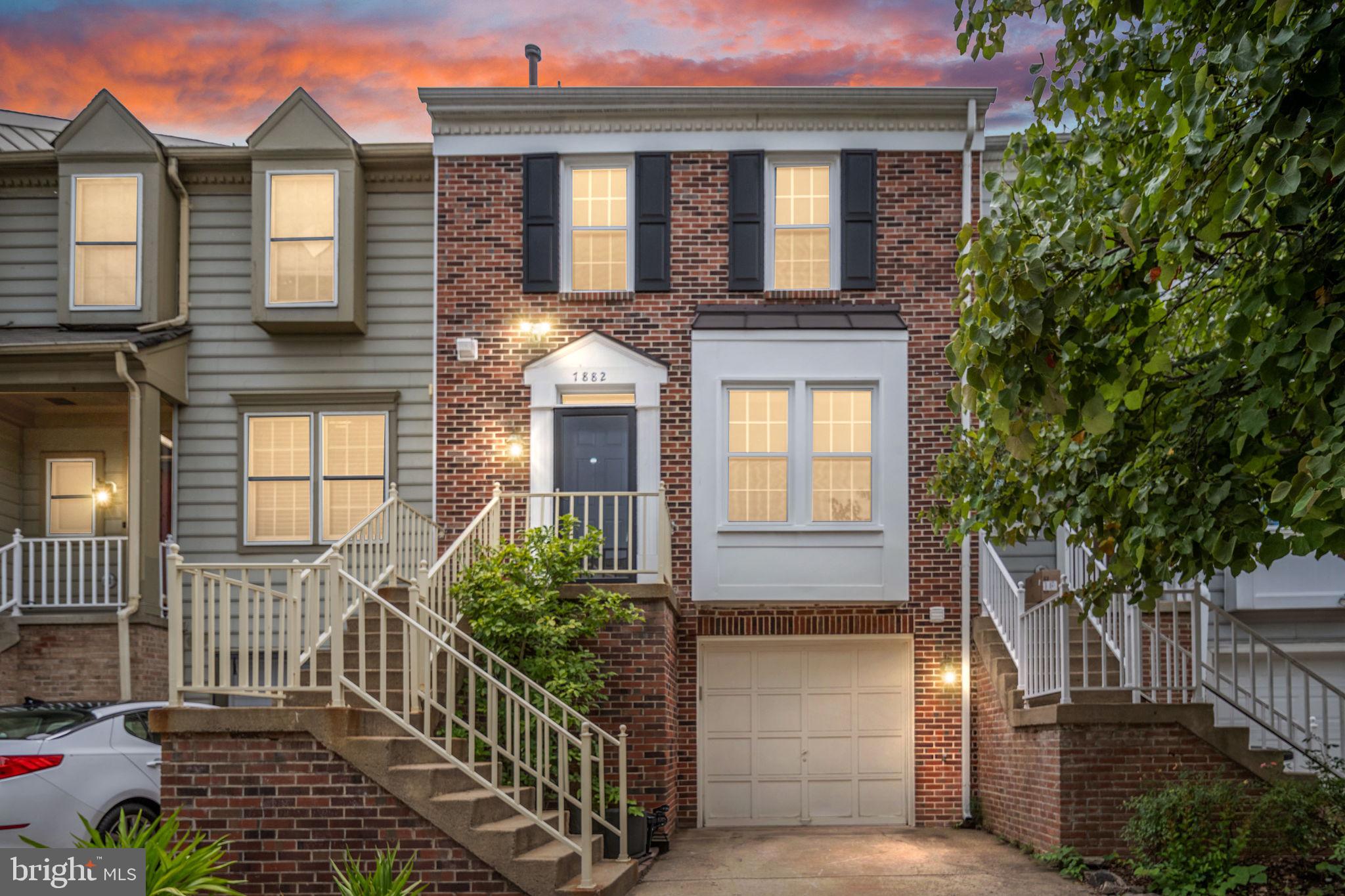 7882 Blue Gray Cir
