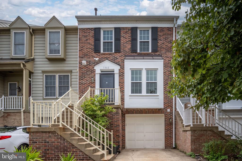 7882 Blue Gray Cir