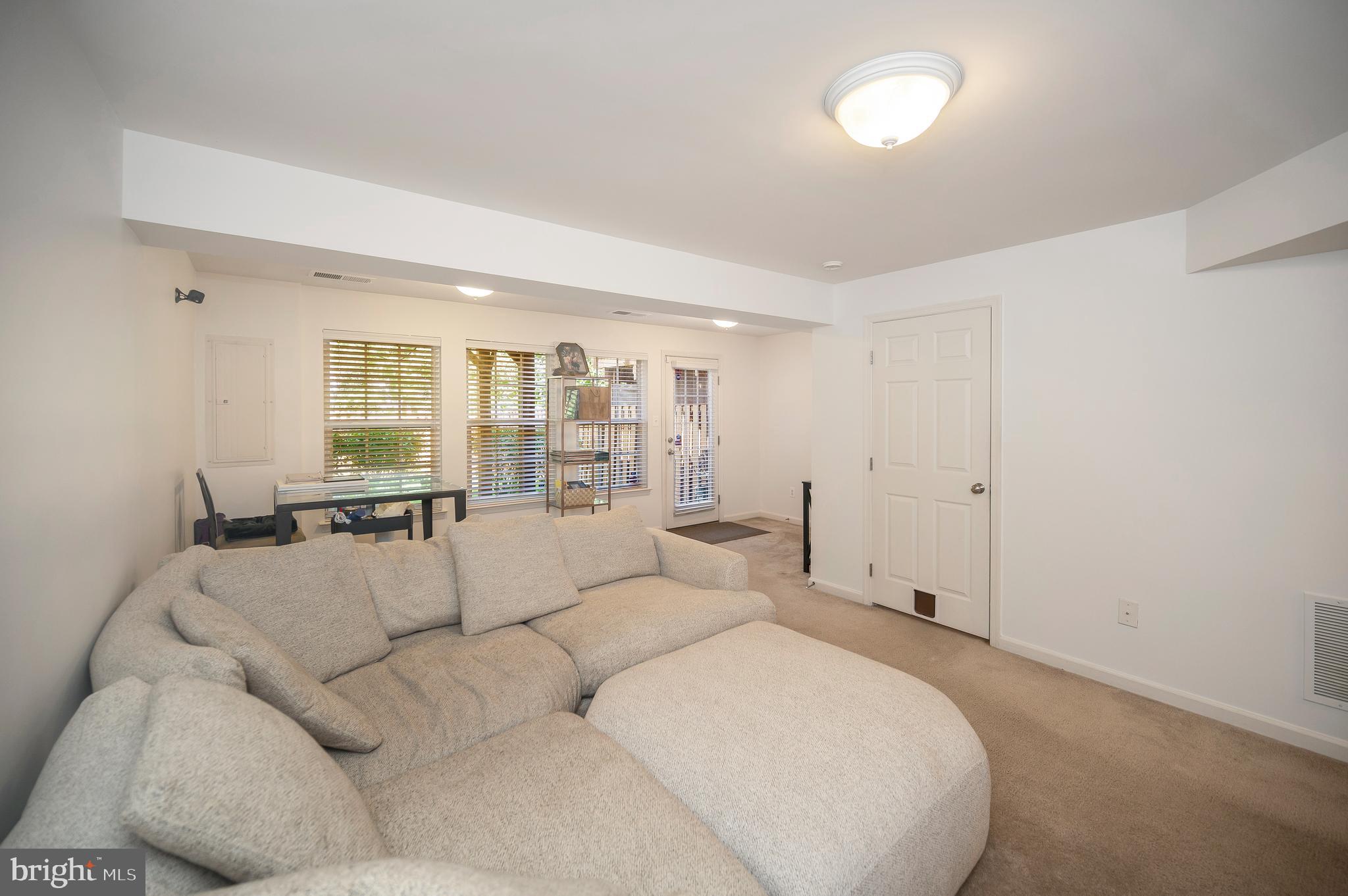 12767 Stone Lined Cir
