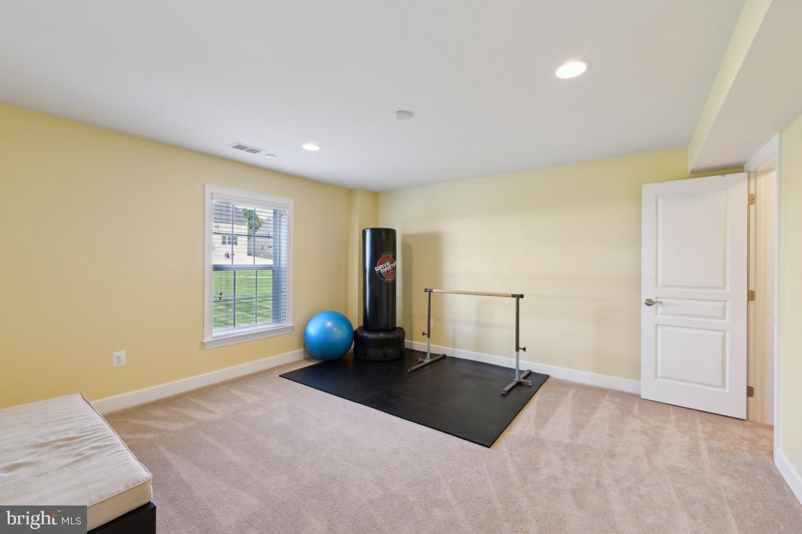 5824 Amanda Rose Ln