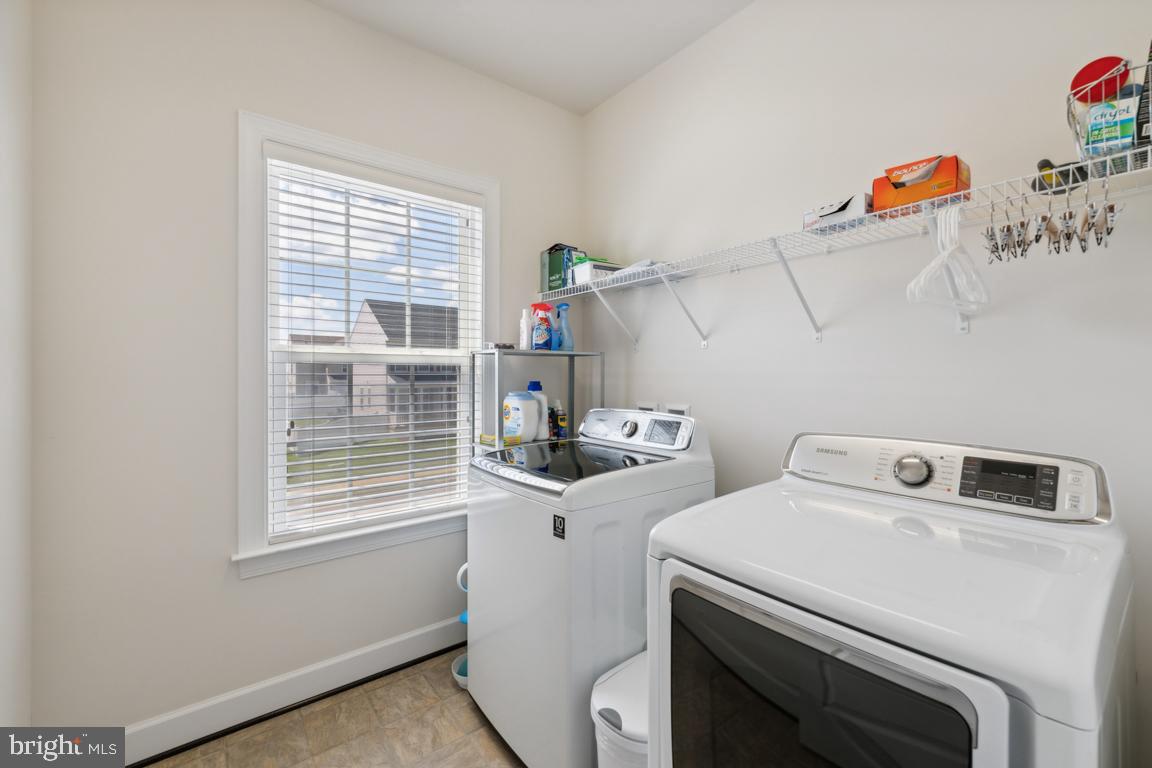 5824 Amanda Rose Ln