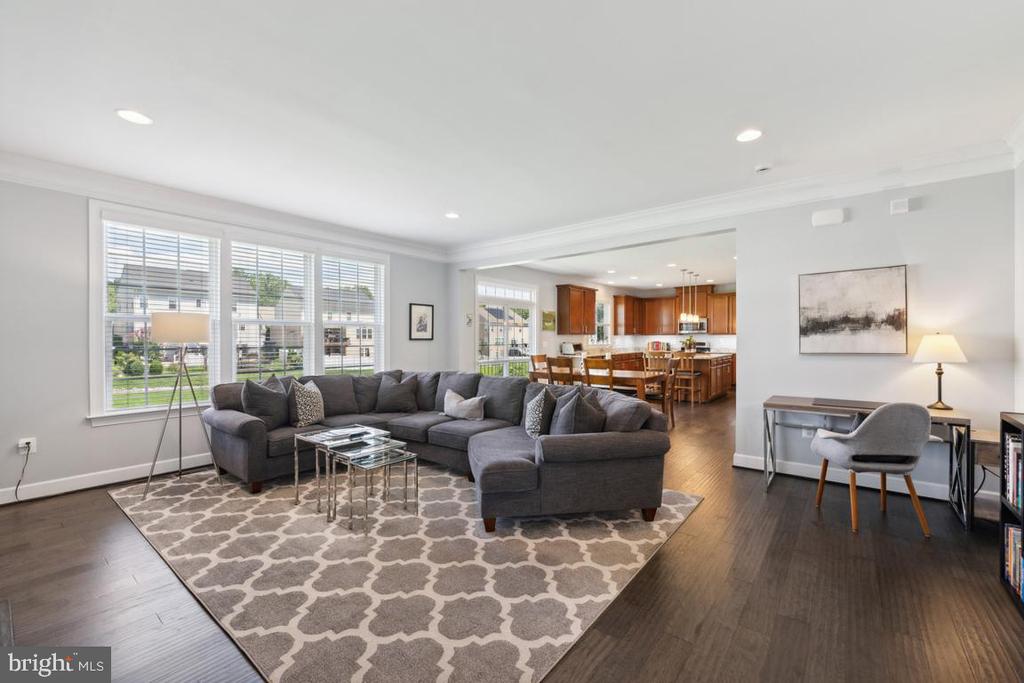 5824 Amanda Rose Ln