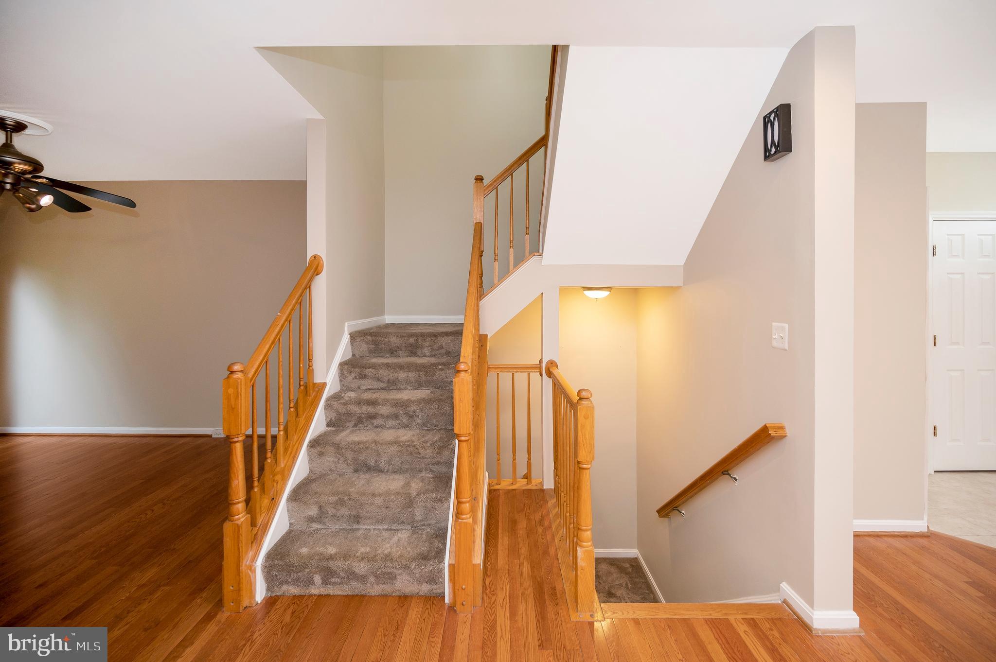 5154 Race Pointe Pl