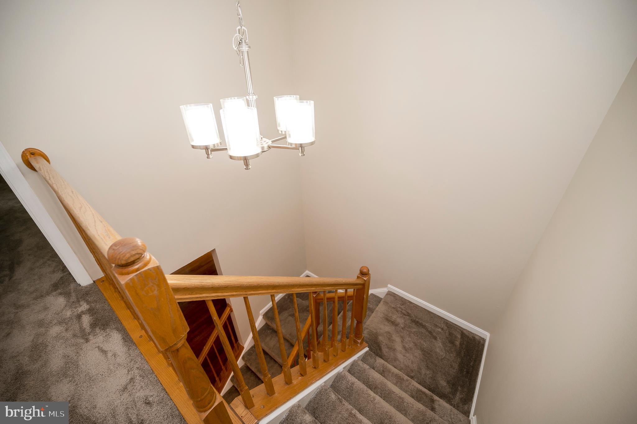 5154 Race Pointe Pl
