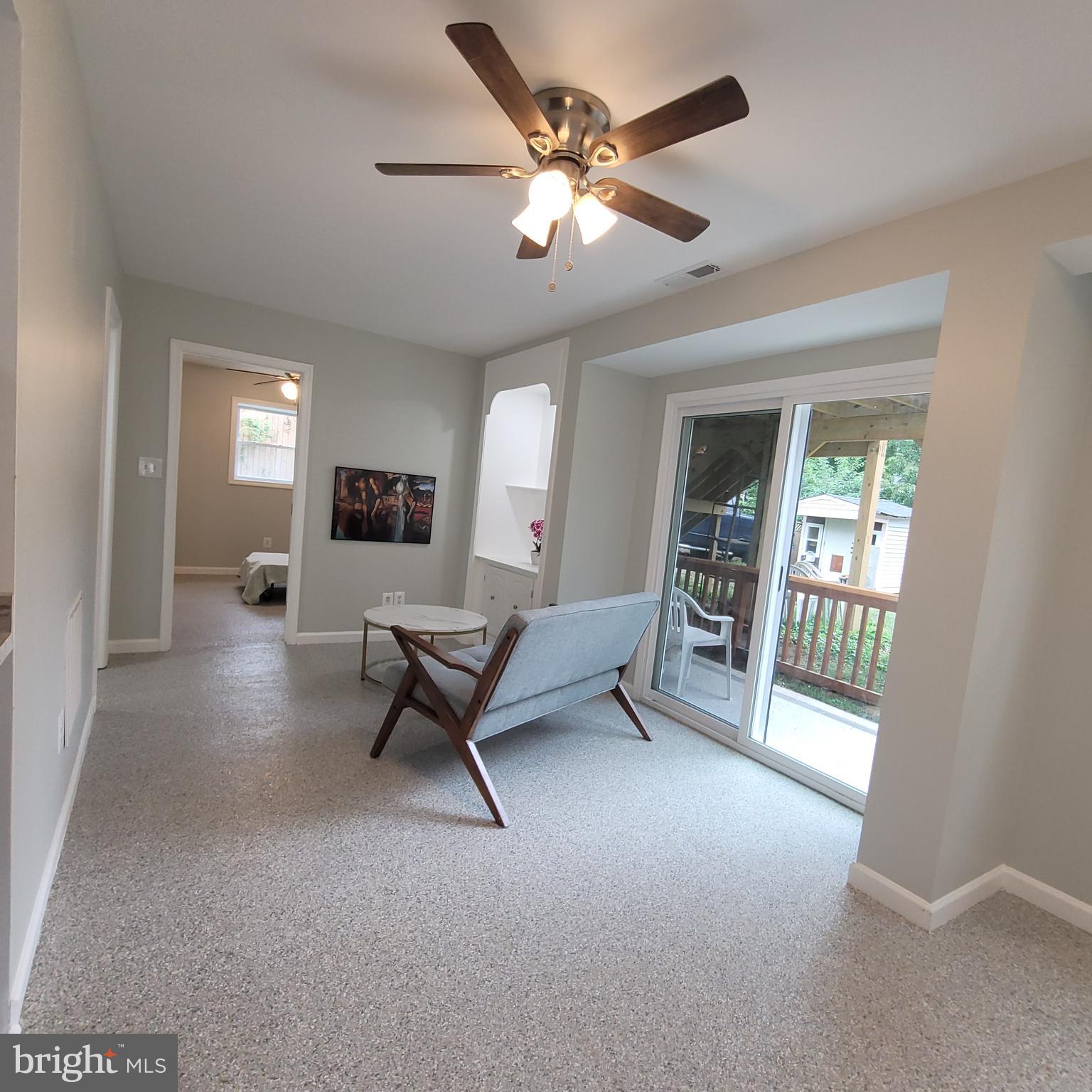 13931 MATHEWS DR #3