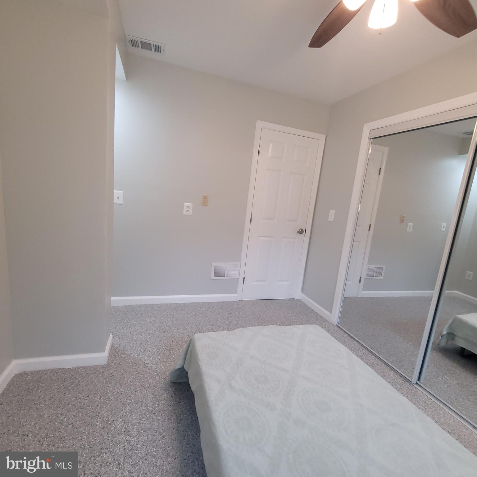 13931 MATHEWS DR #3