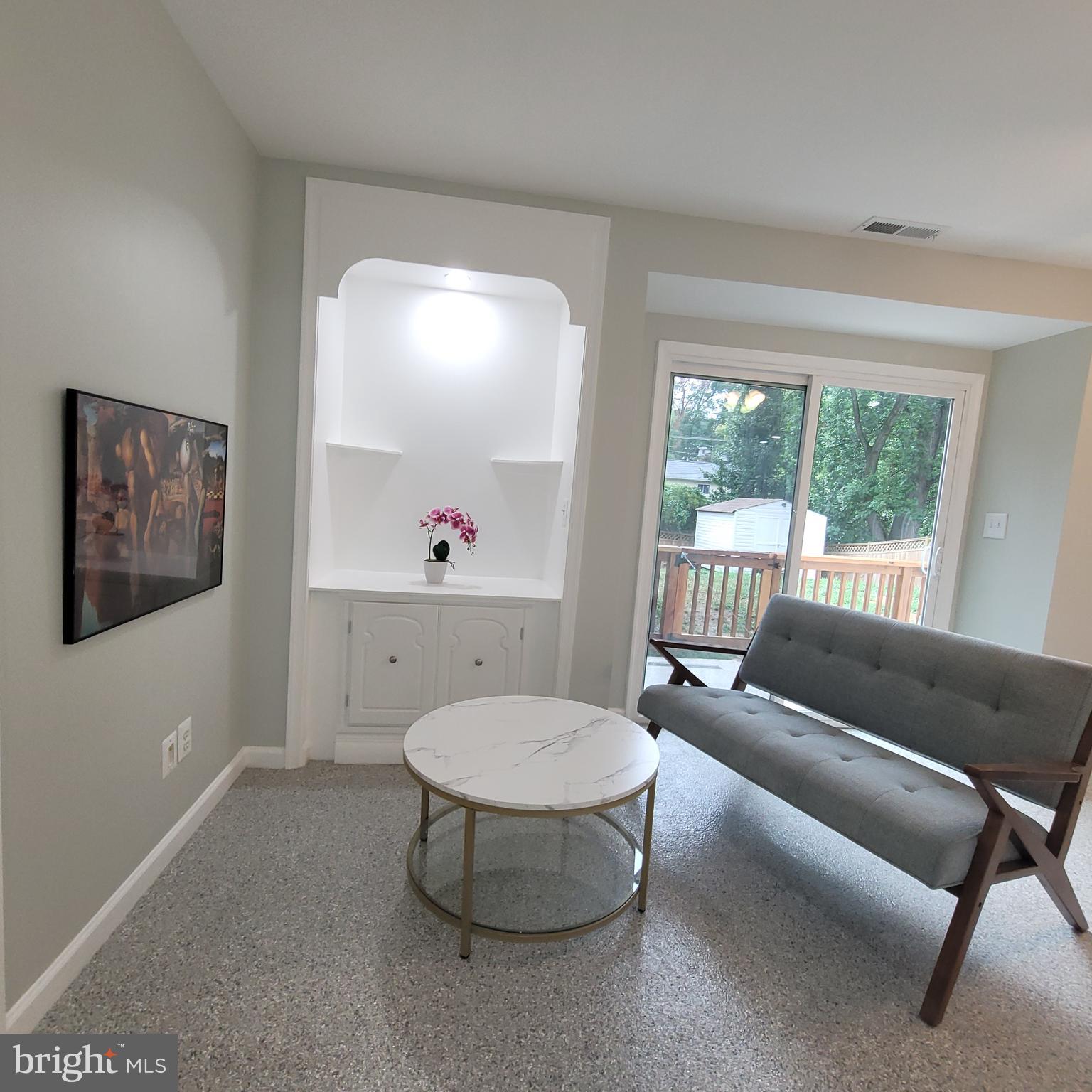 13931 MATHEWS DR #3