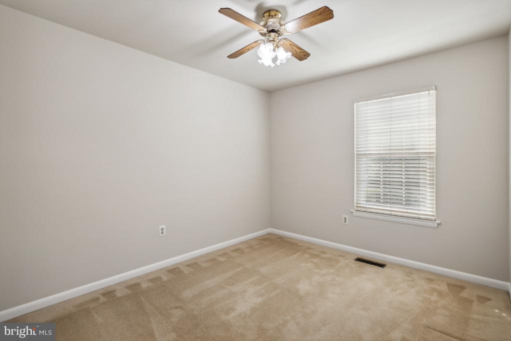5654 SMALLWOOD COURT