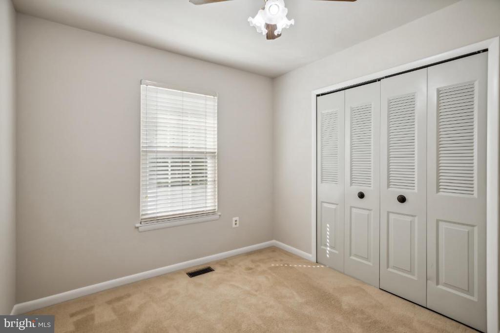 5654 SMALLWOOD COURT