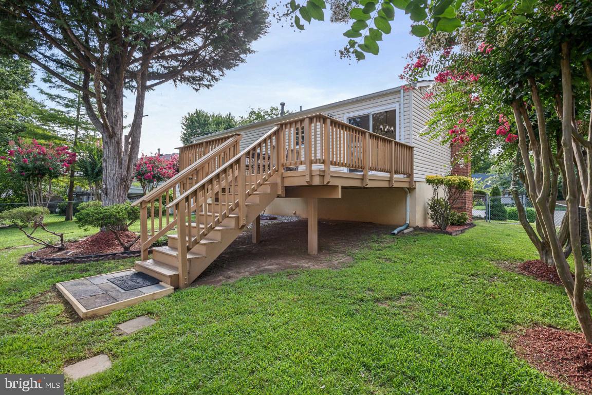 5654 Smallwood Ct