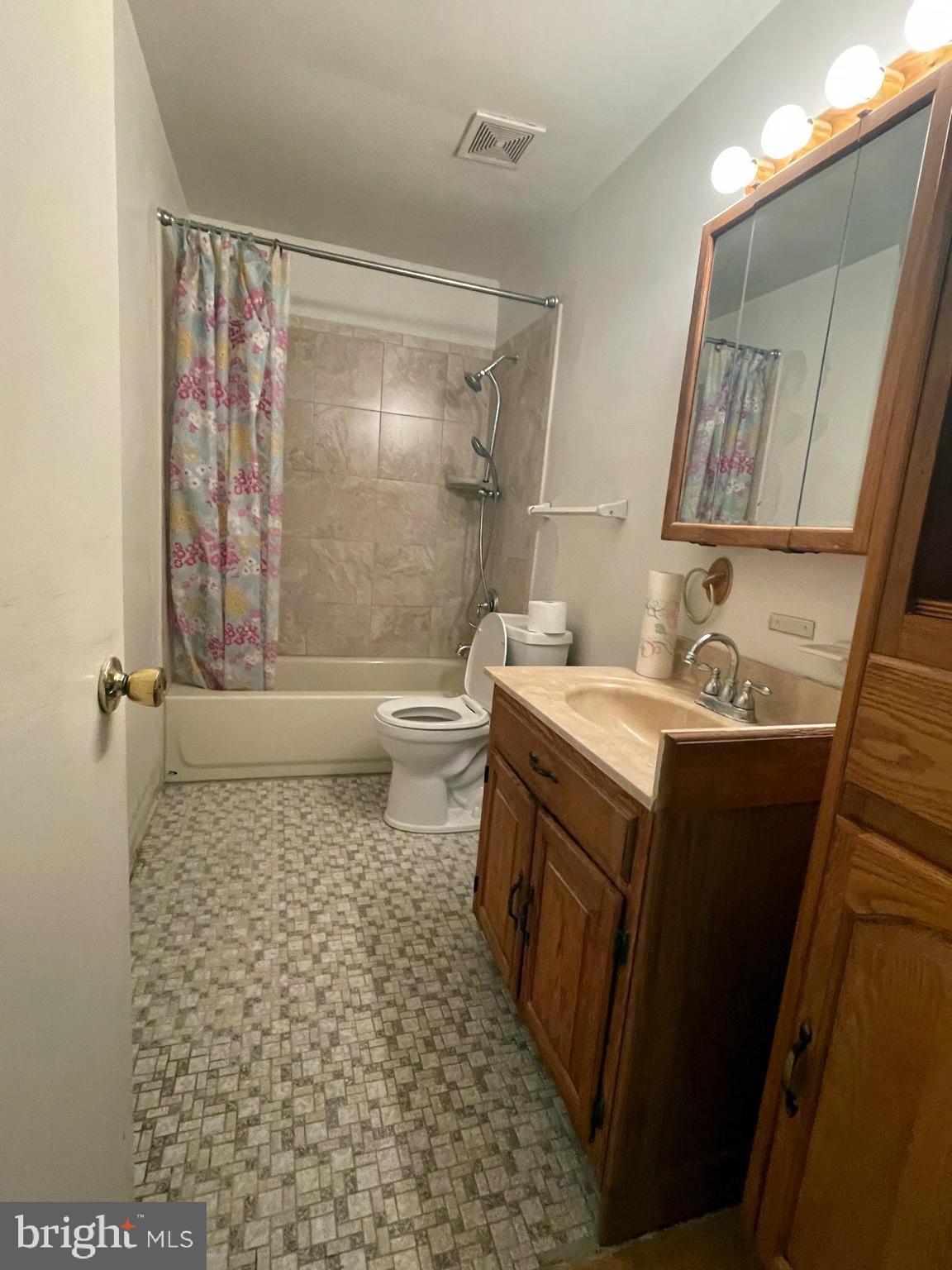 5291 Mansfield Ct