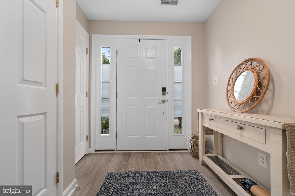 9074 FALCON GLEN COURT