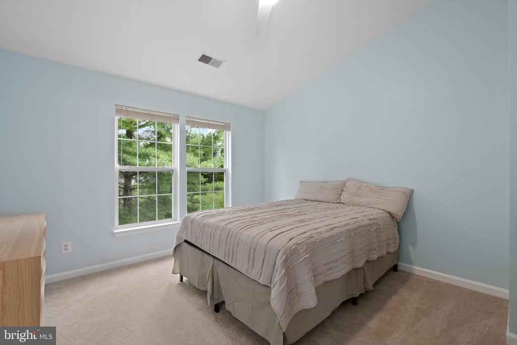 9074 FALCON GLEN COURT