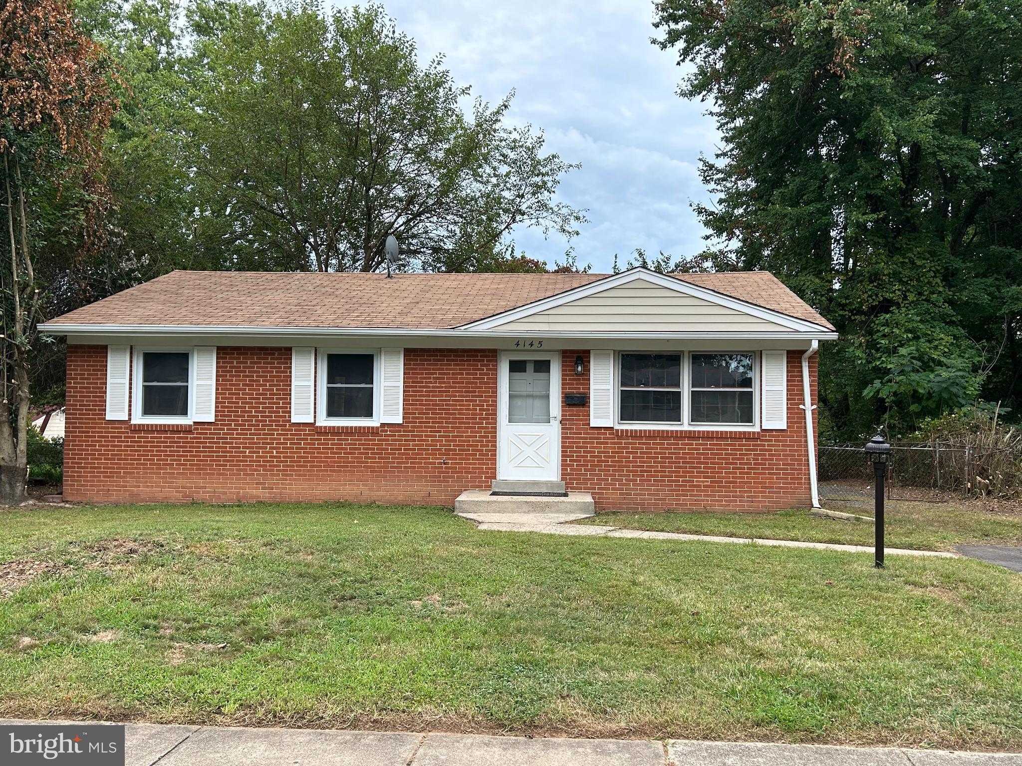 4145 Granby Rd