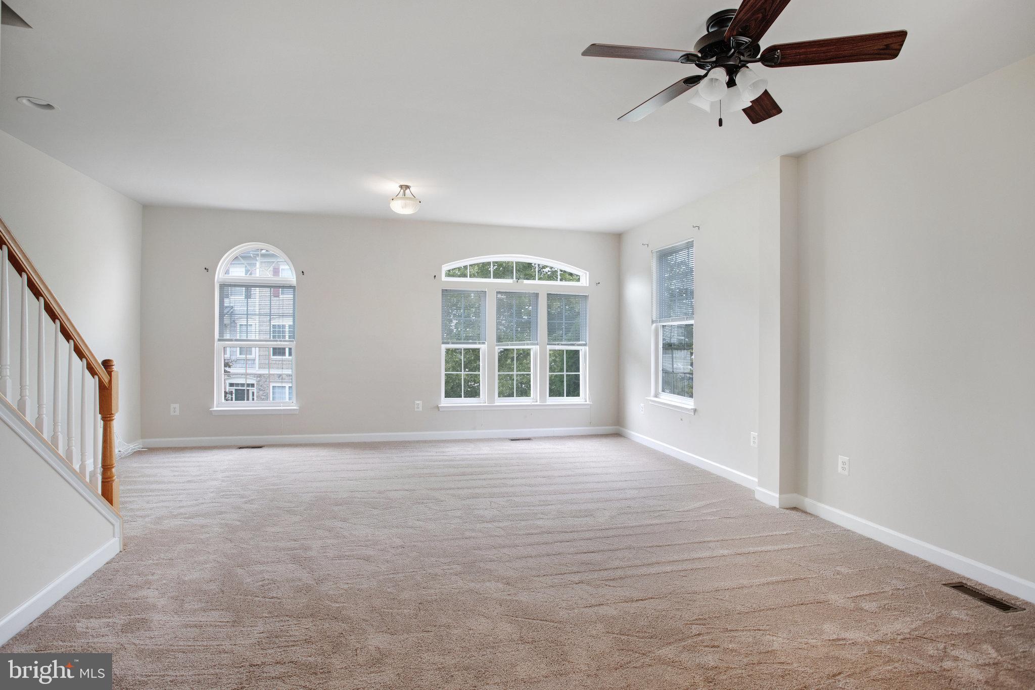 751 COLLINGTON CT