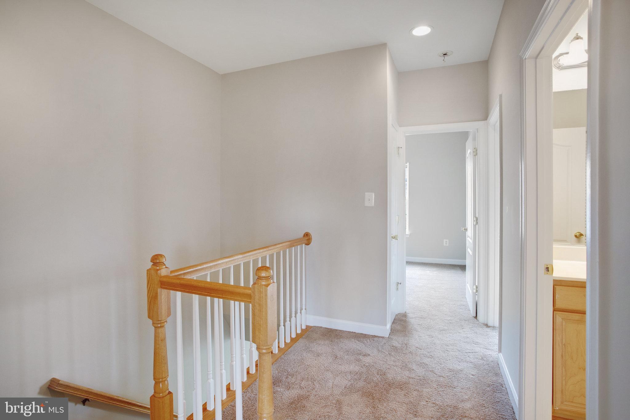751 COLLINGTON CT