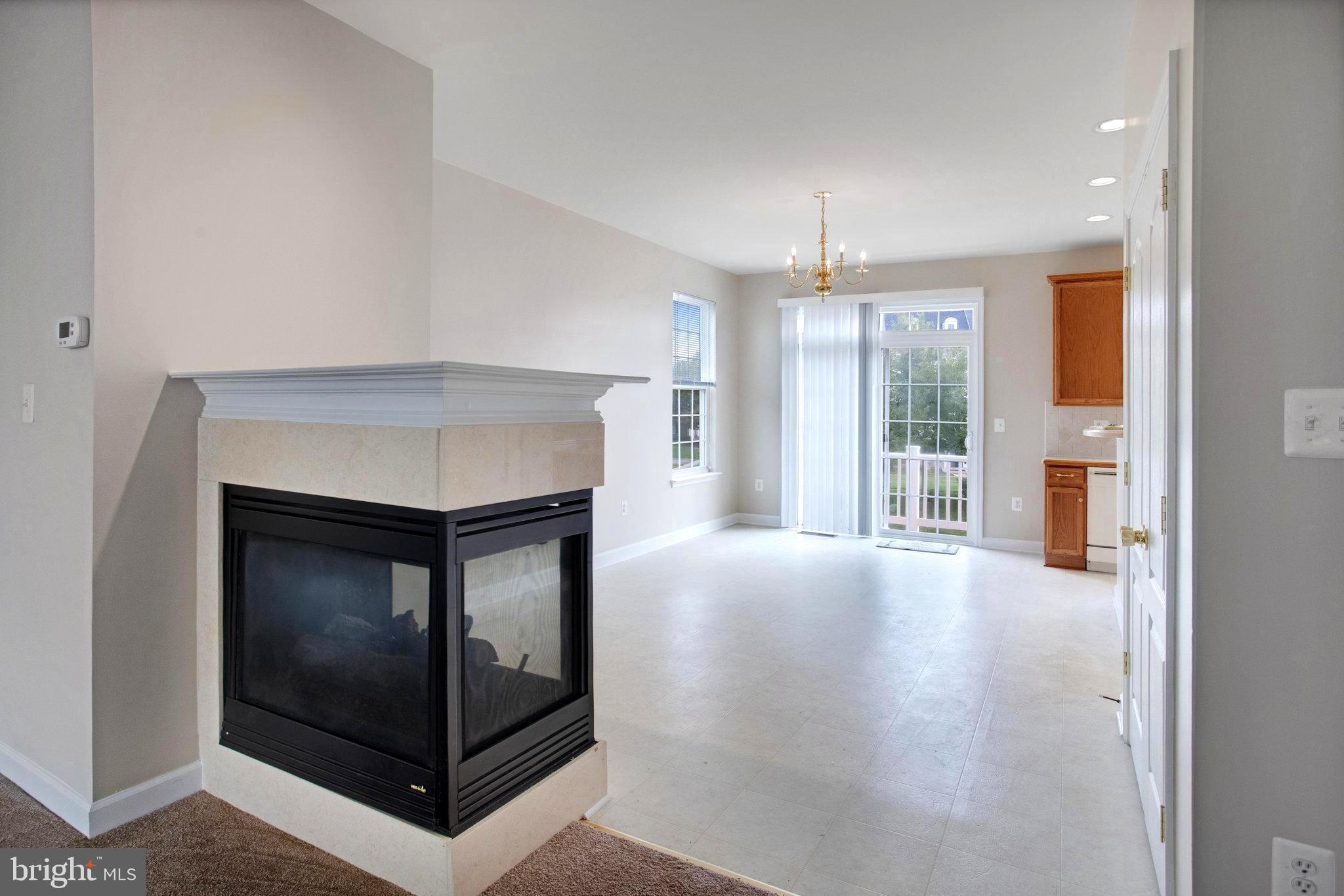 751 COLLINGTON CT