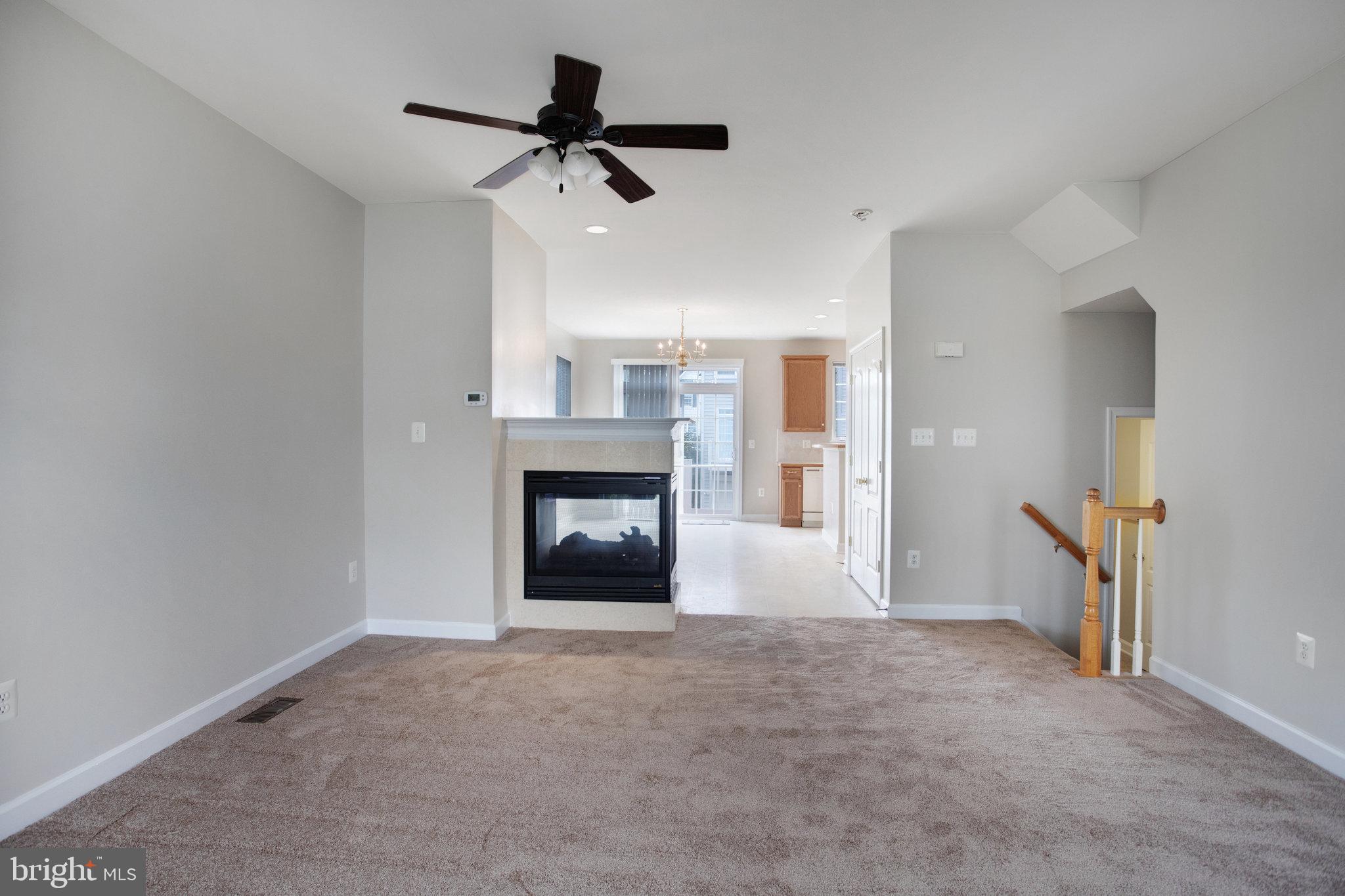 751 COLLINGTON CT