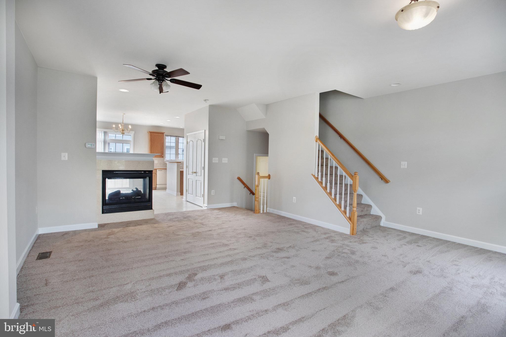 751 COLLINGTON CT