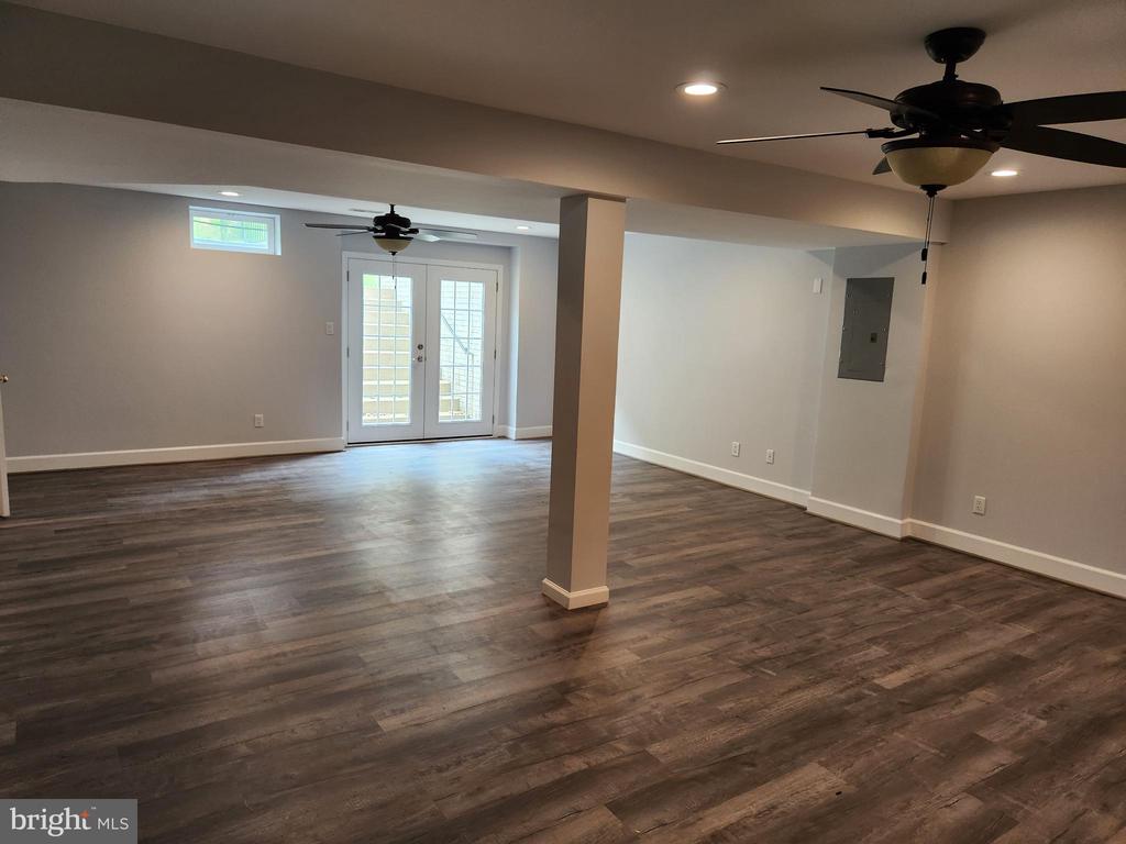 2880 MYRTLEWOOD DR