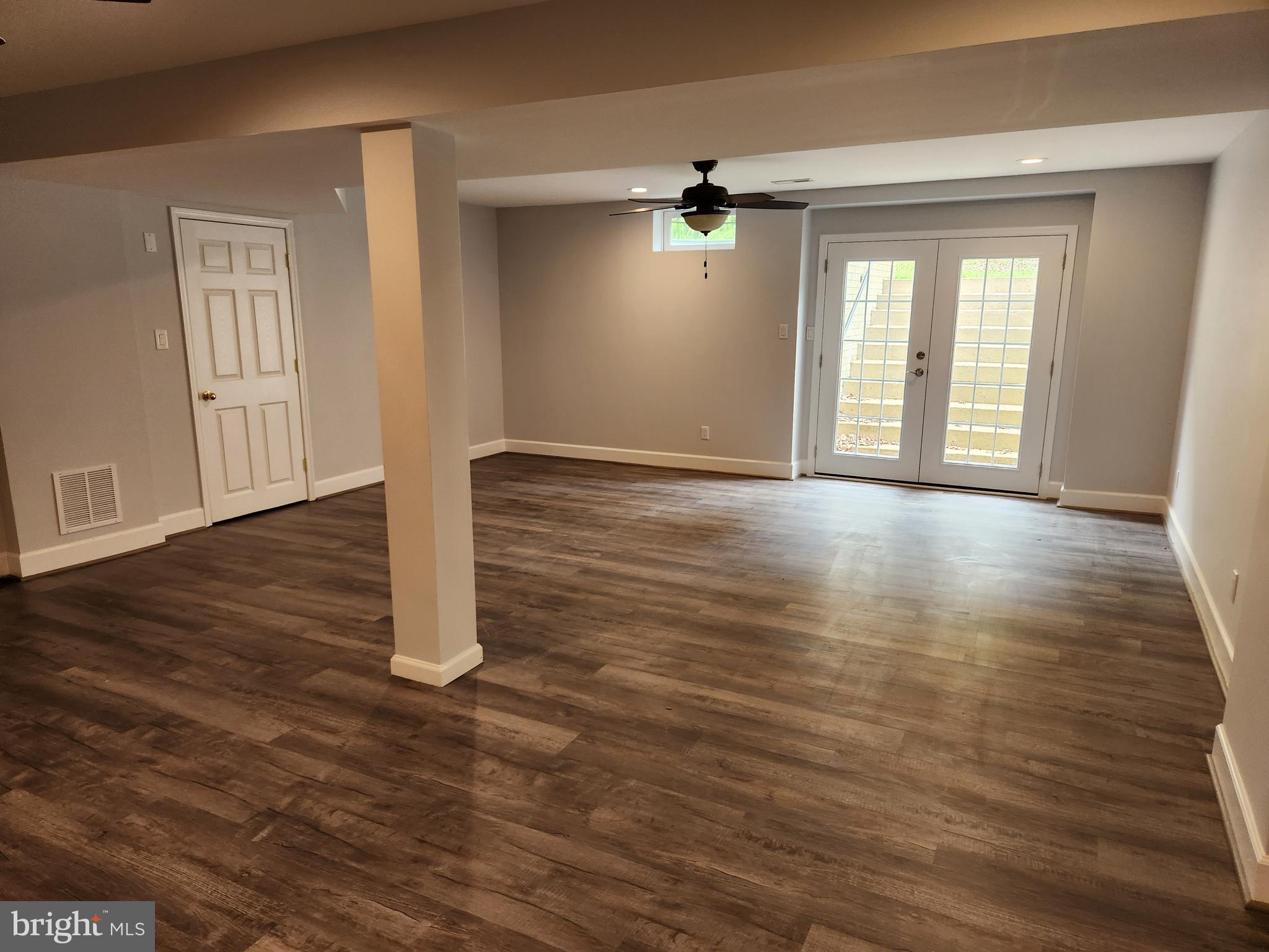 2880 MYRTLEWOOD DR