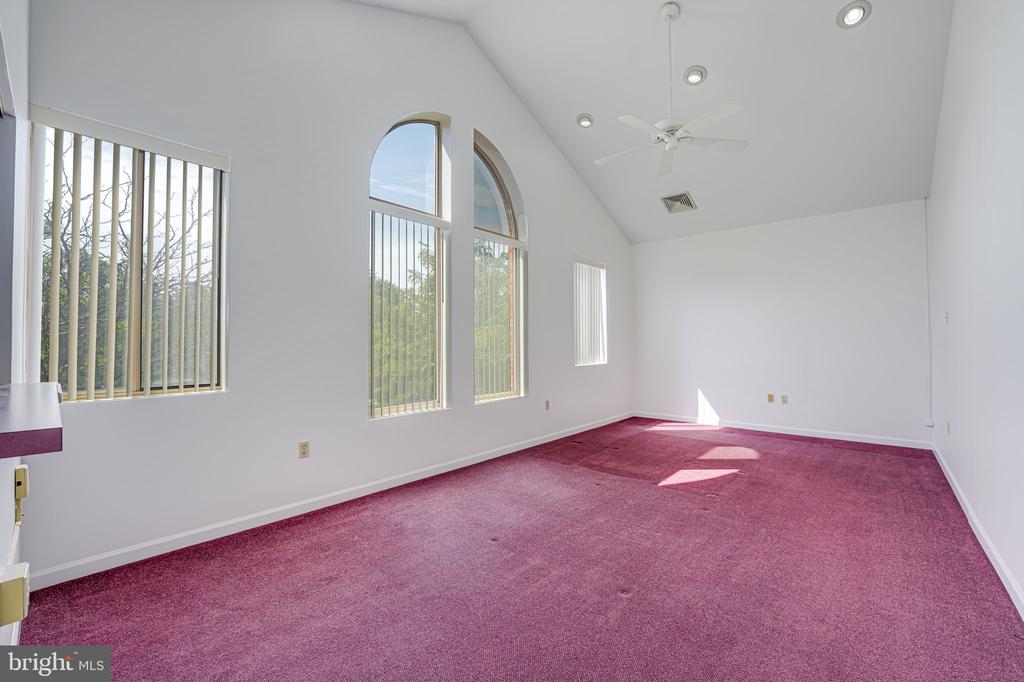 3166 Golasnky Blvd #201