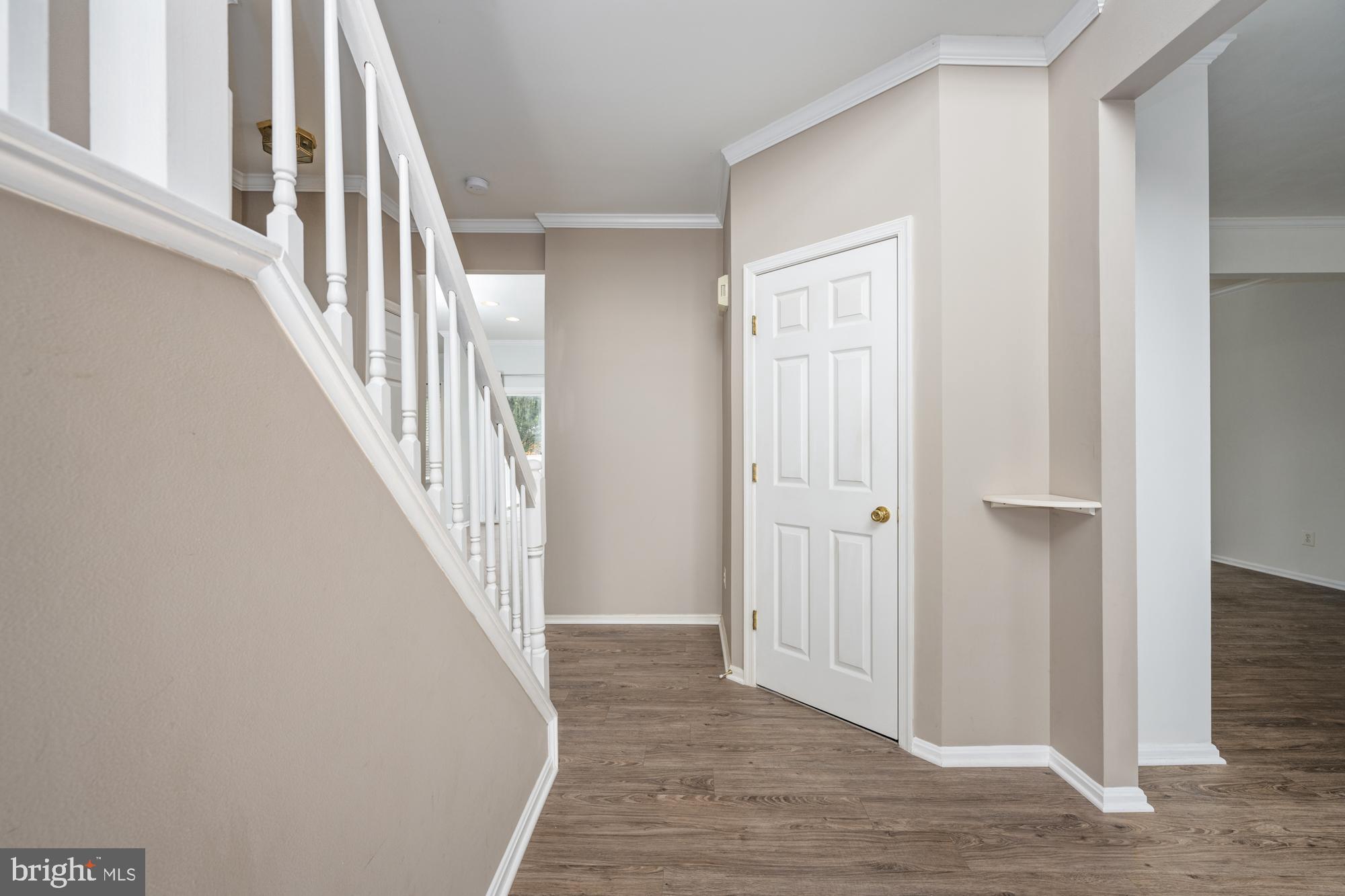8464 Lanier Overlook Ct