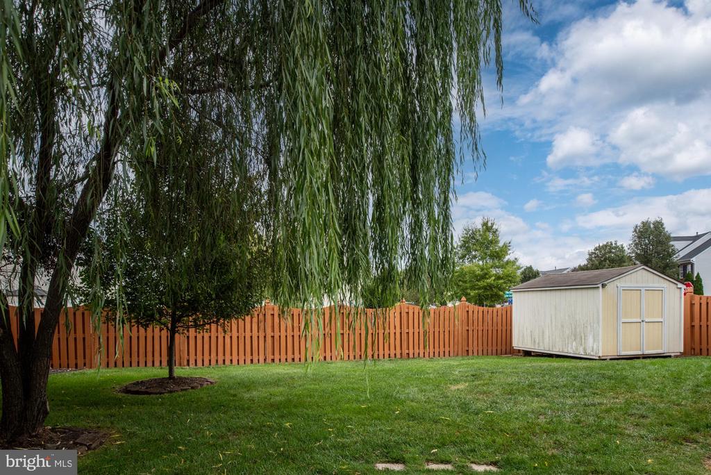 8464 Lanier Overlook Ct