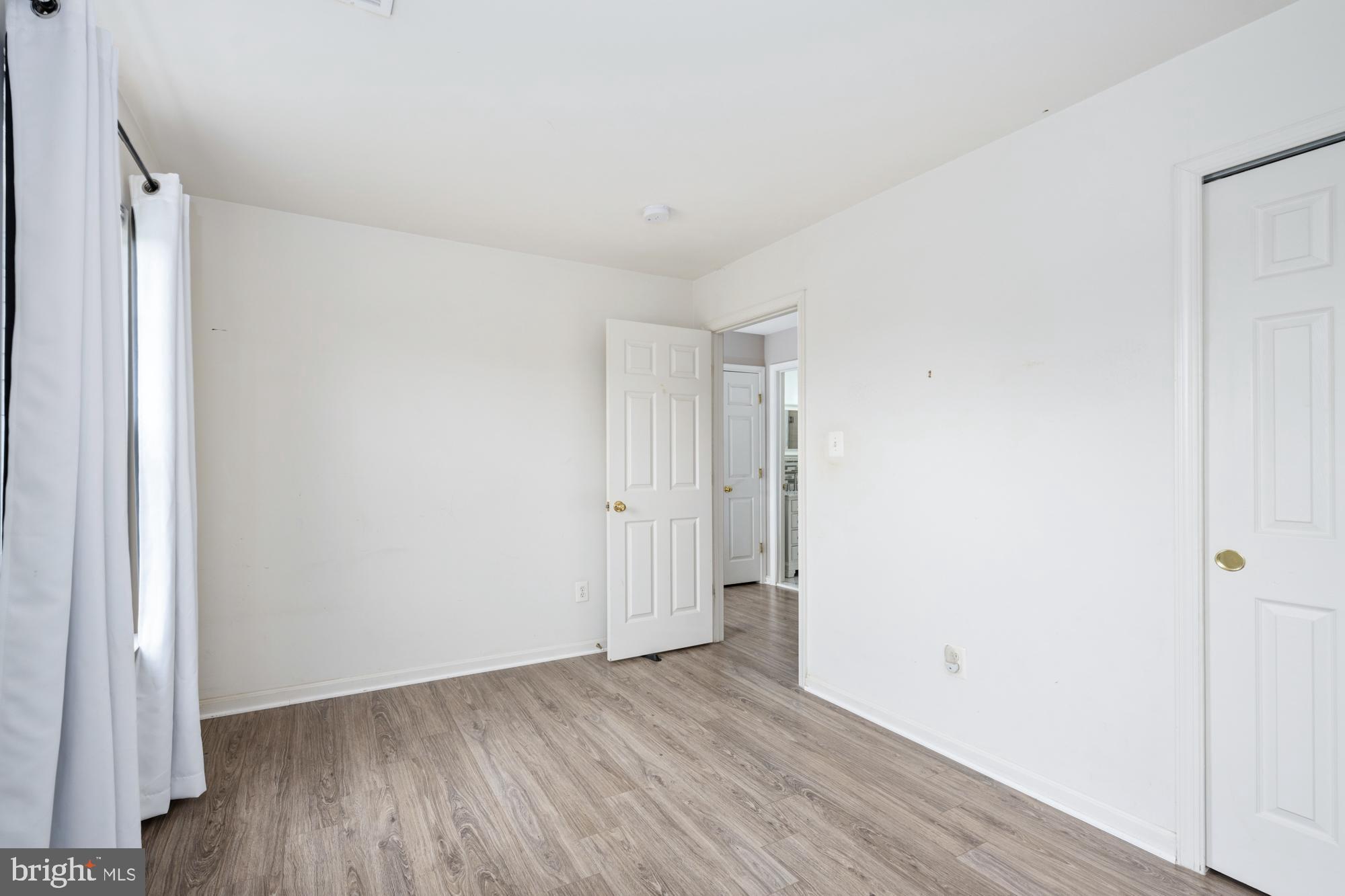 8464 Lanier Overlook Ct