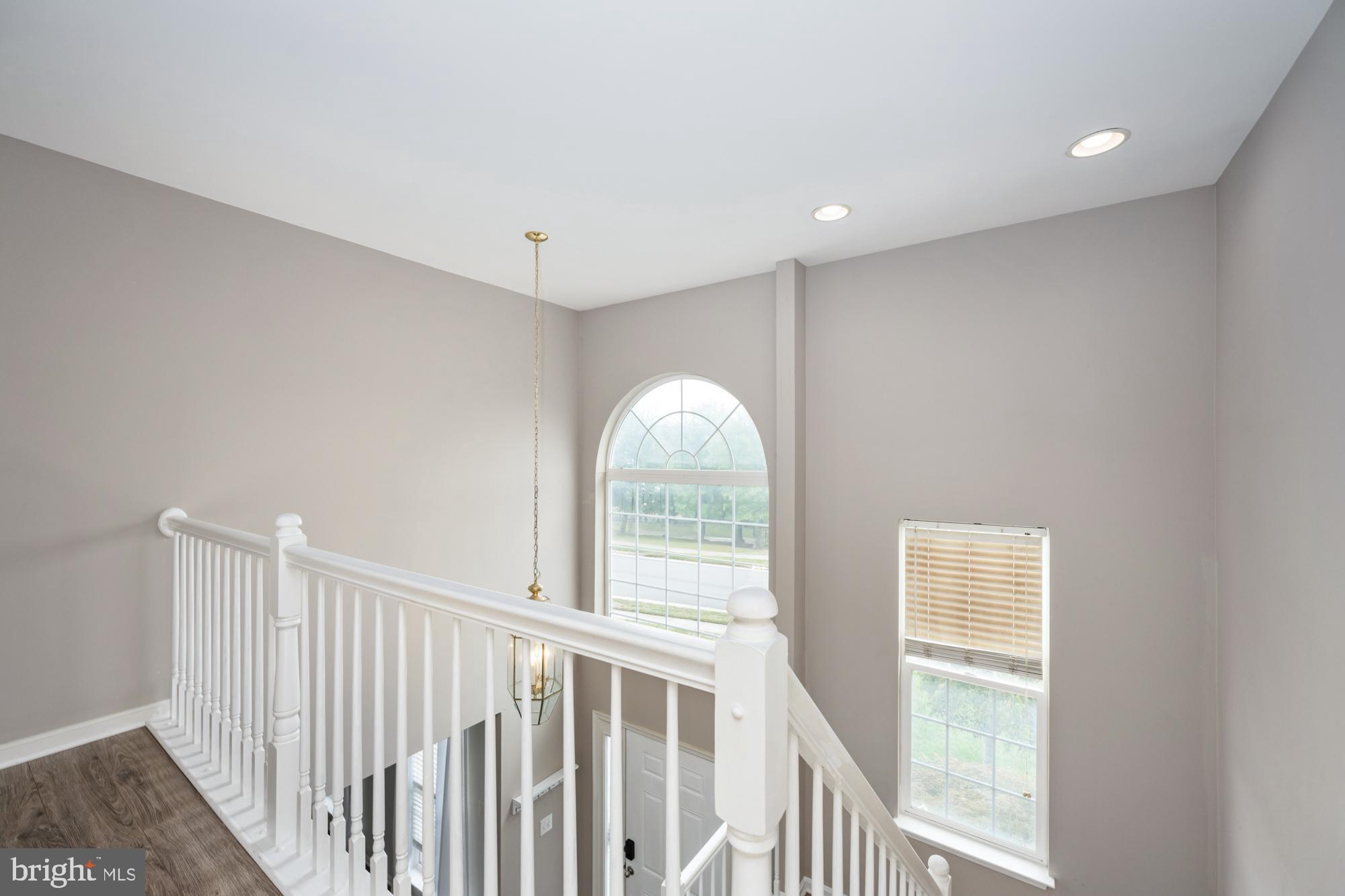 8464 Lanier Overlook Ct