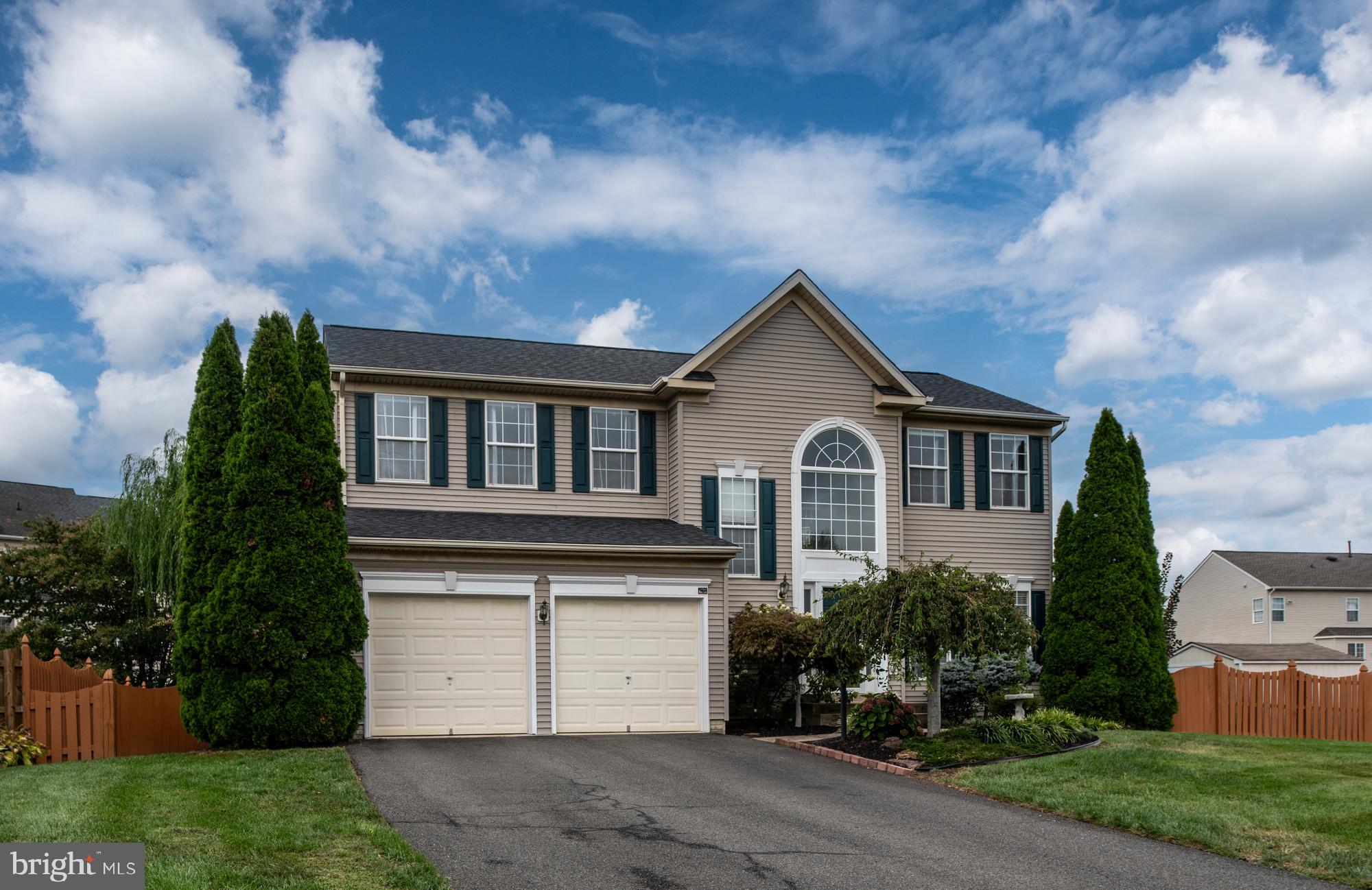 8464 Lanier Overlook Ct