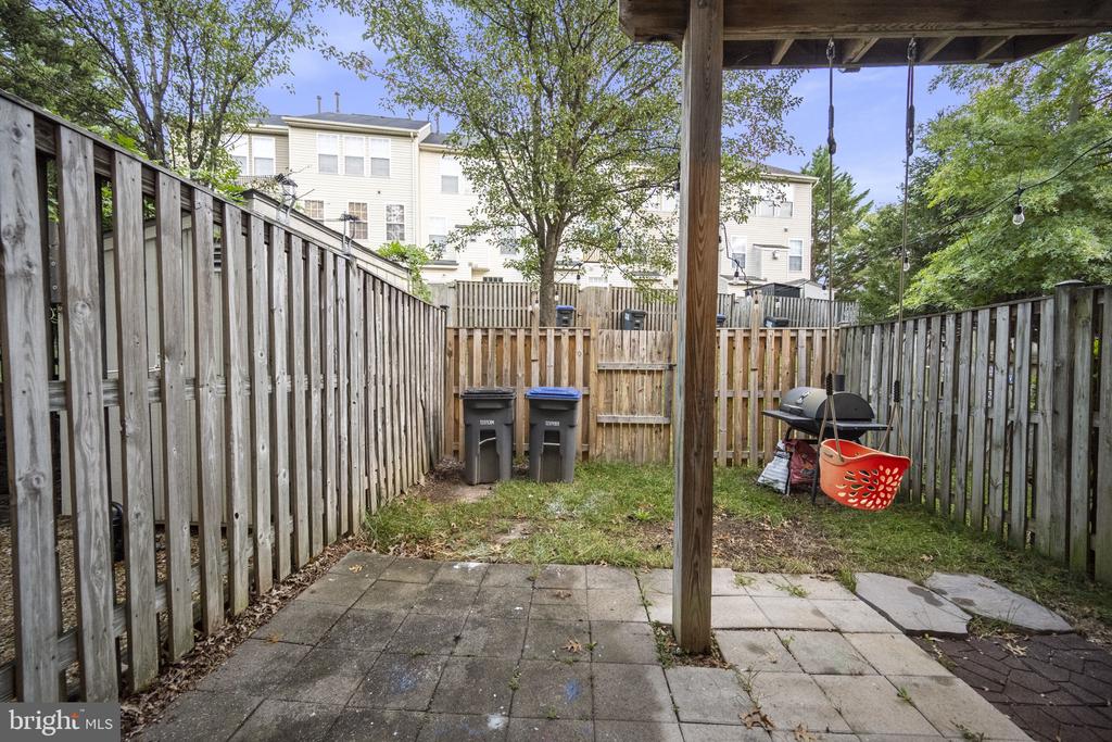 12429 Selkirk Cir