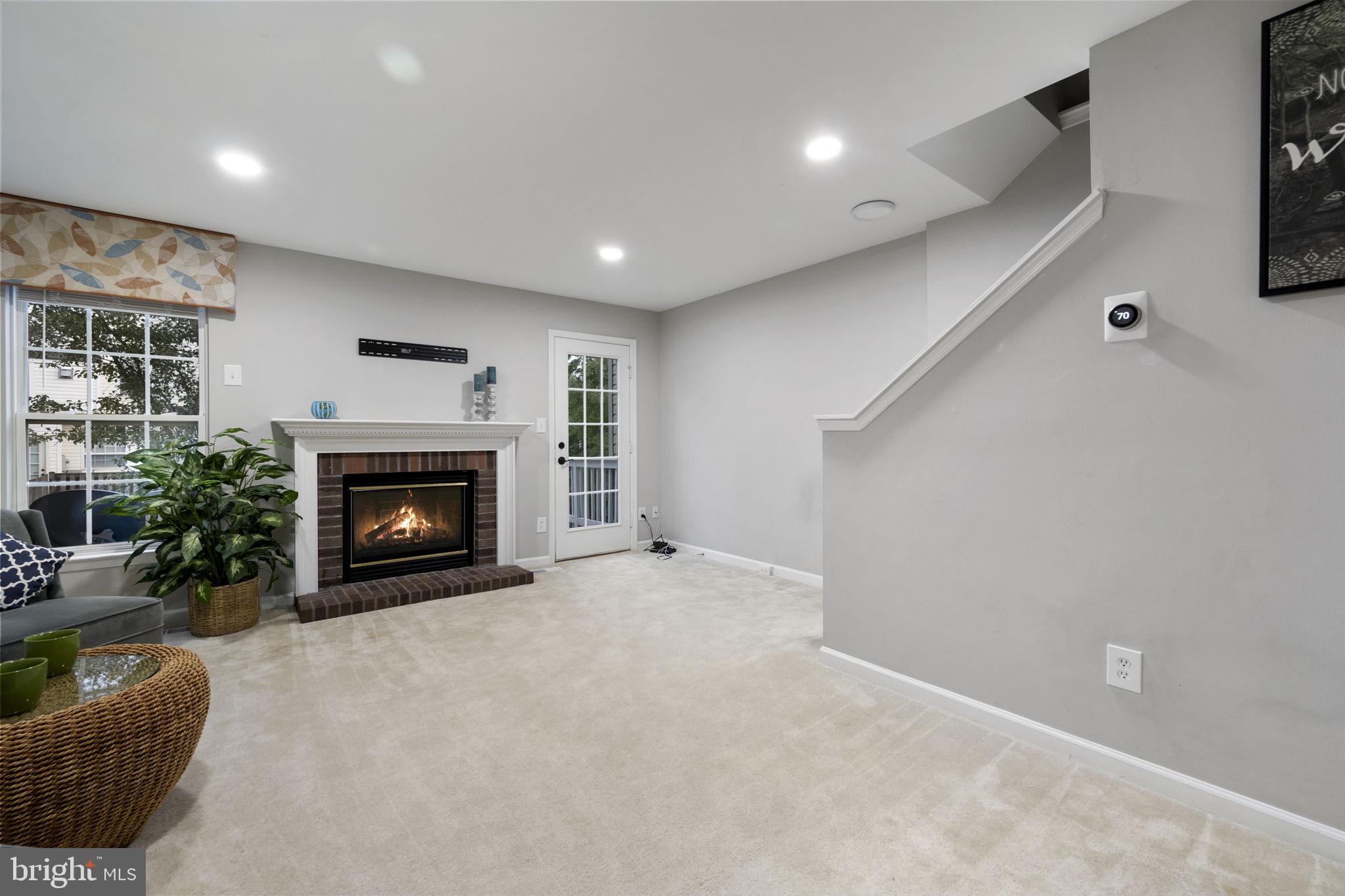 12429 Selkirk Cir