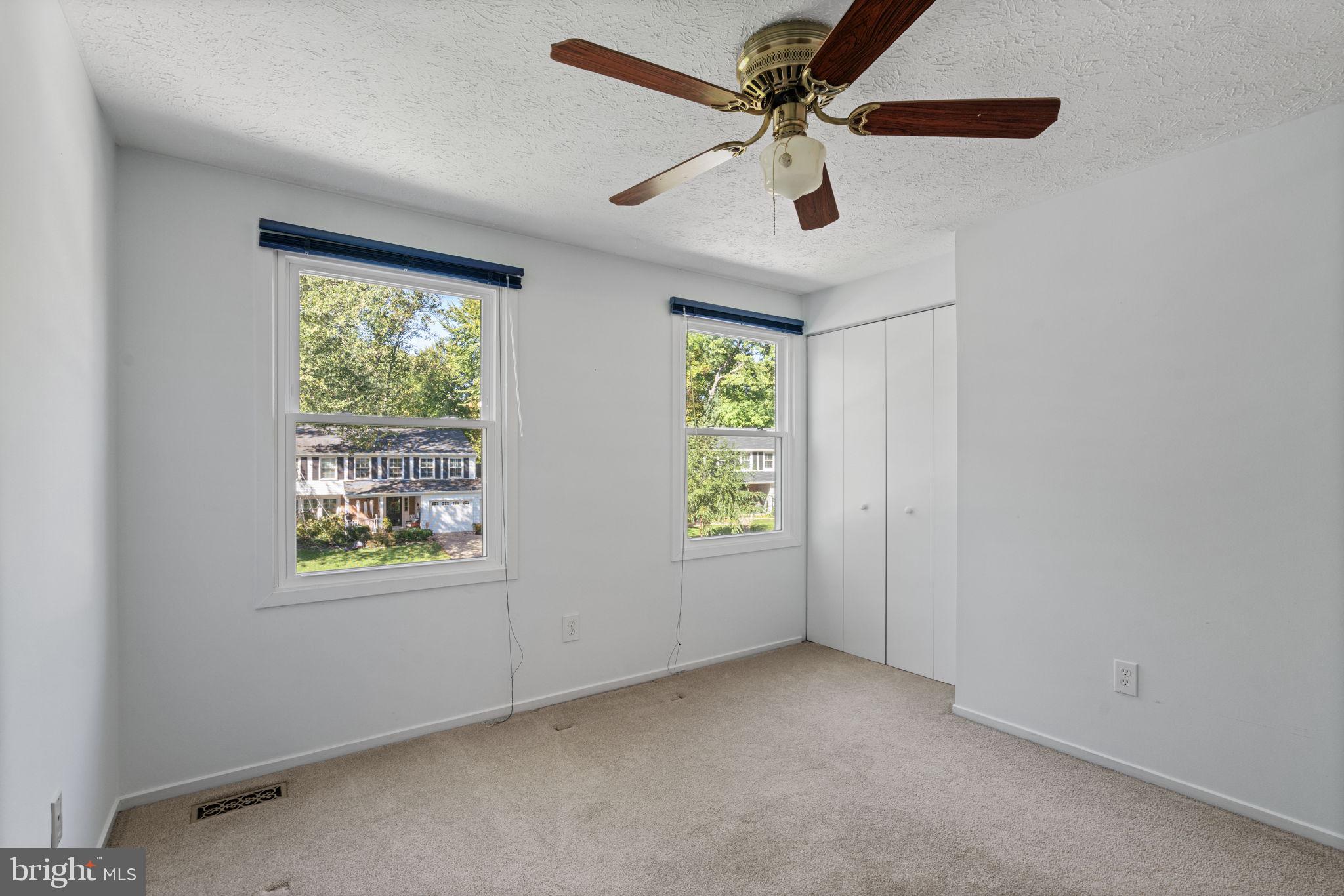 15507 Yorktown Dr
