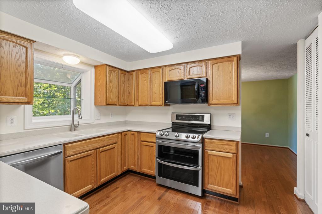 15507 Yorktown Dr