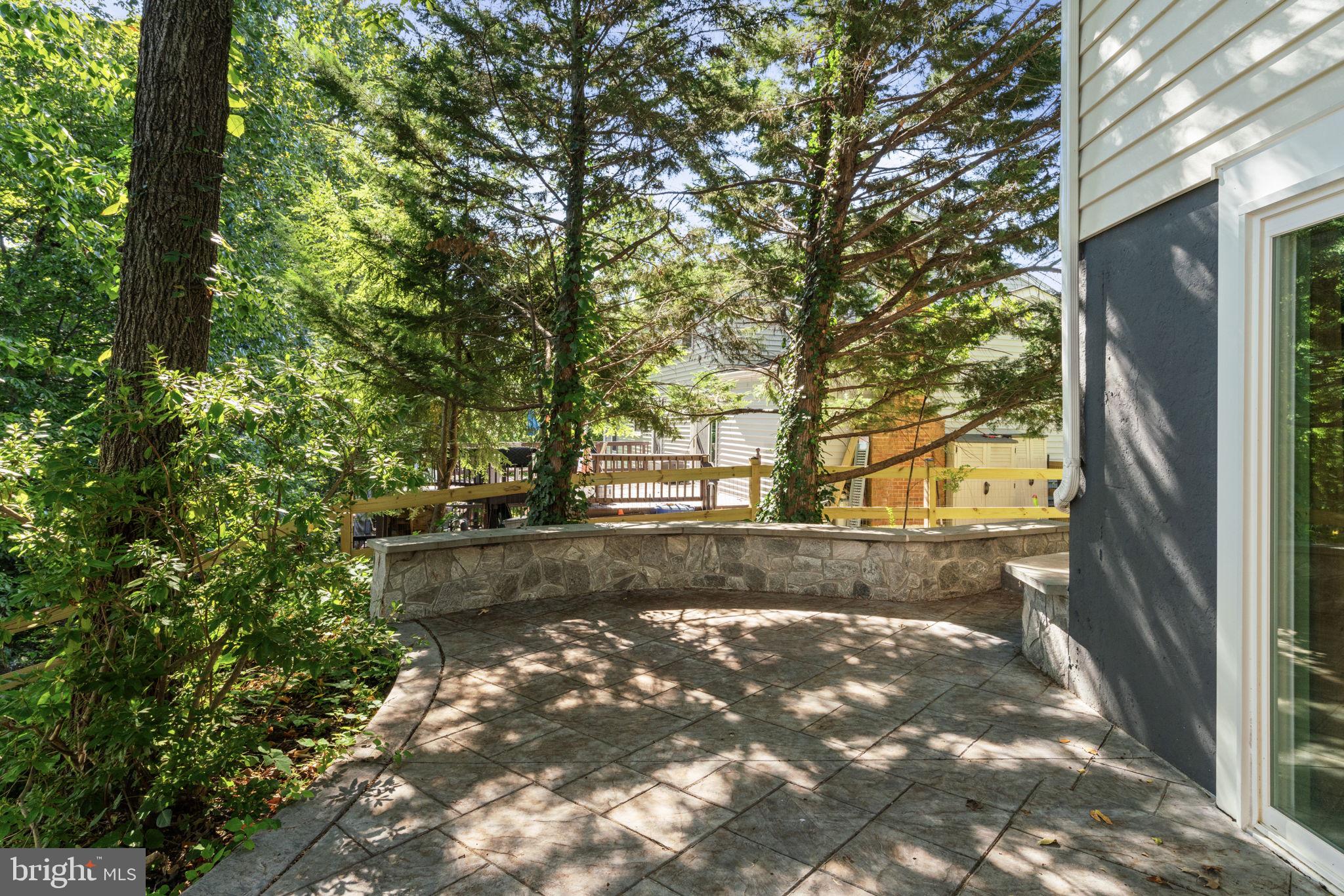 15507 Yorktown Dr