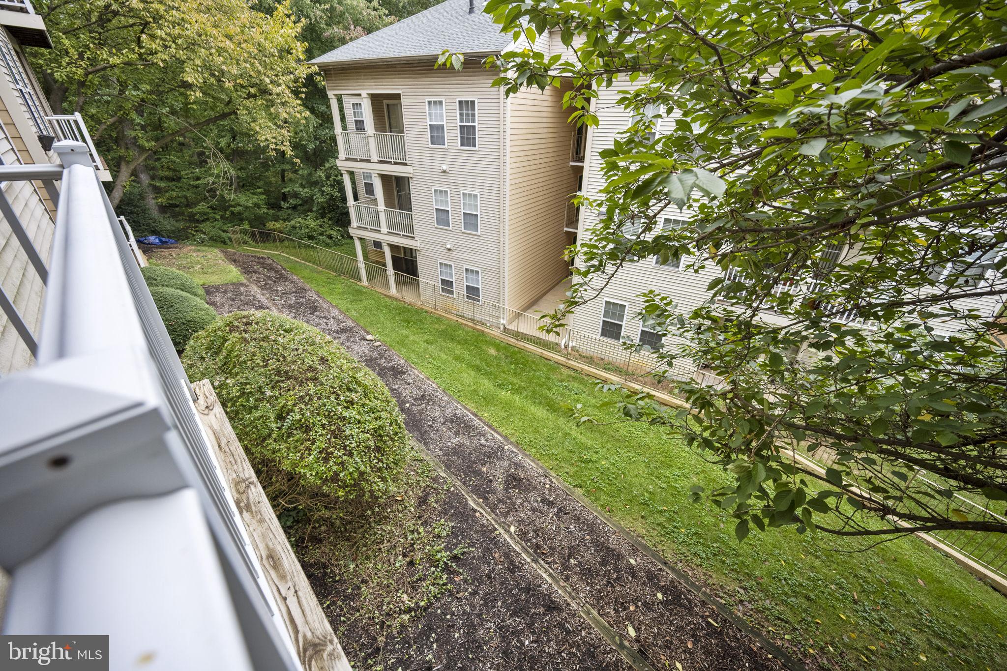 1030 GARDENVIEW LOOP #203