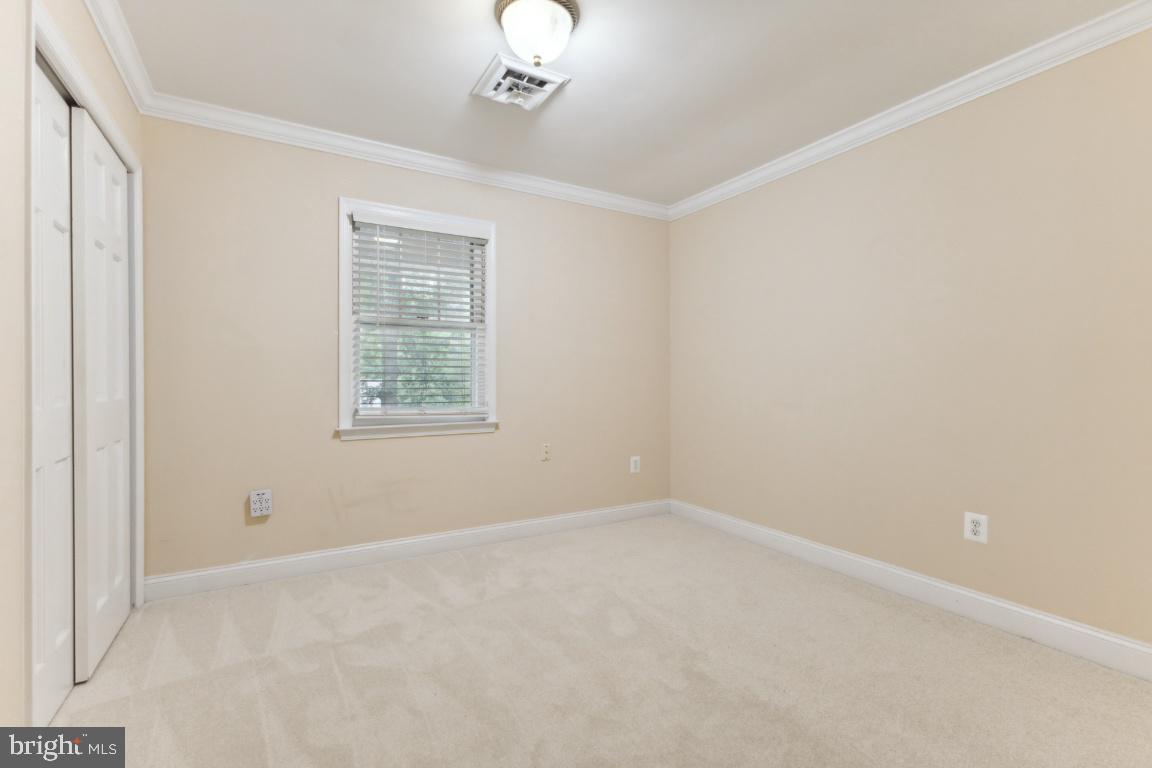 3146 Lookout Point Ct