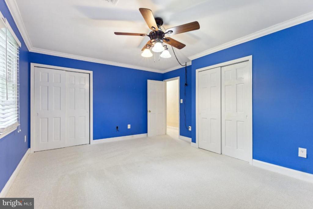 3146 Lookout Point Ct