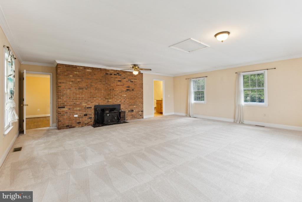 3146 Lookout Point Ct