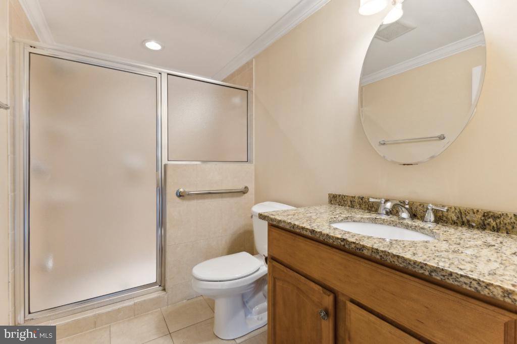 3146 Lookout Point Ct