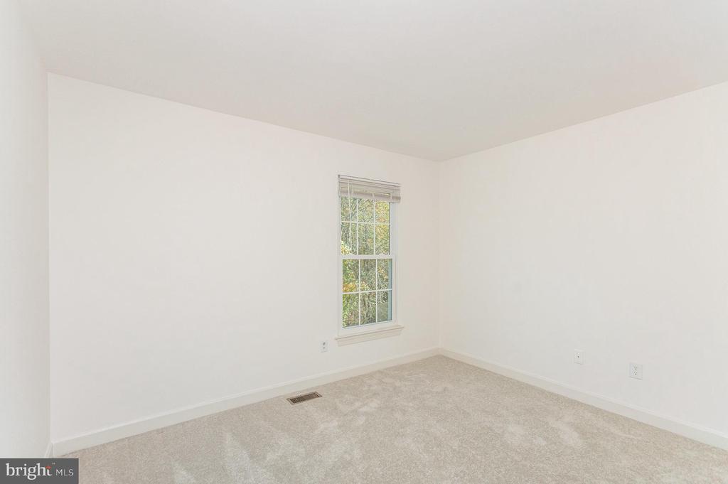 16033 Kings Mountain Rd