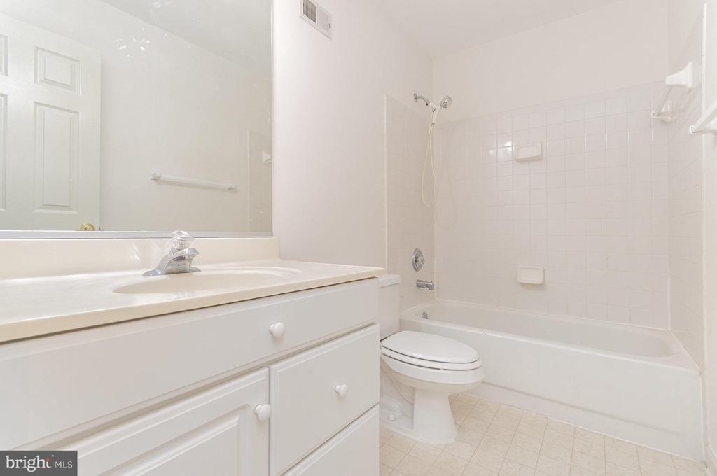 16033 Kings Mountain Rd