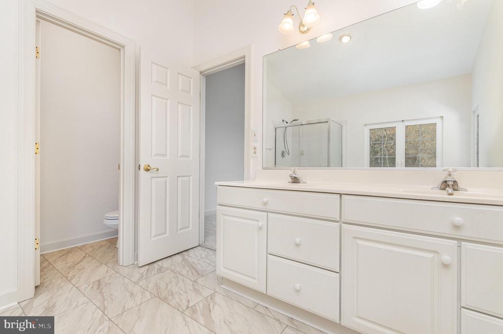 16033 Kings Mountain Rd