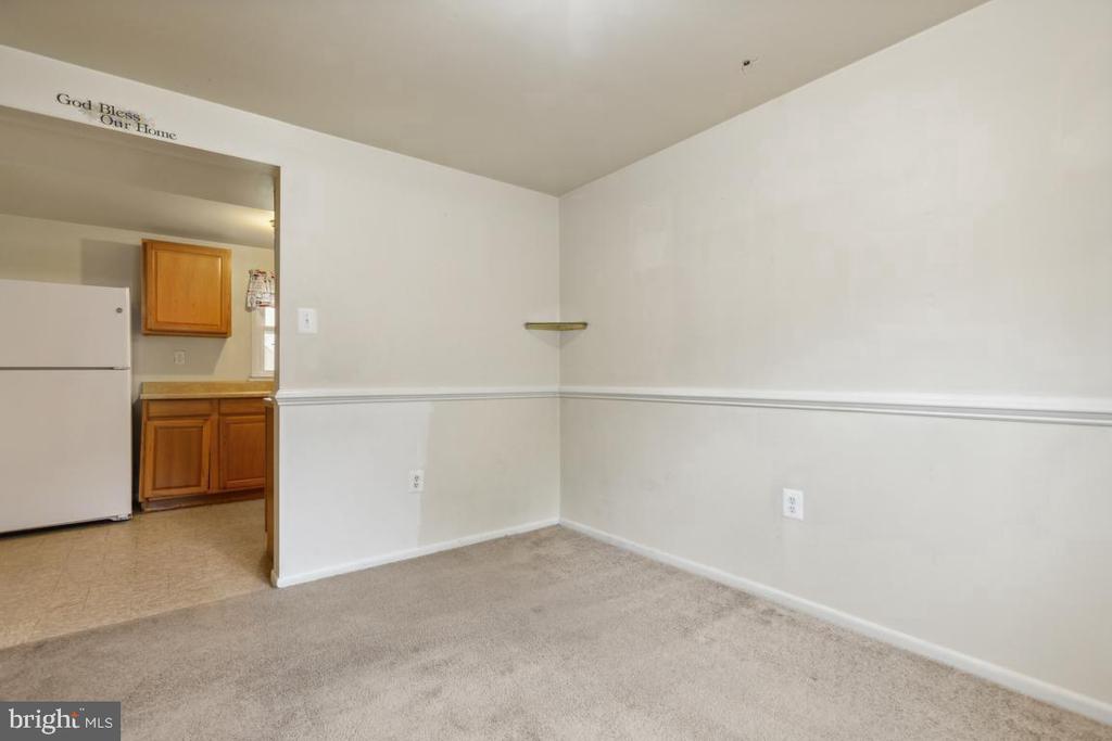 12906 KENMAR DRIVE