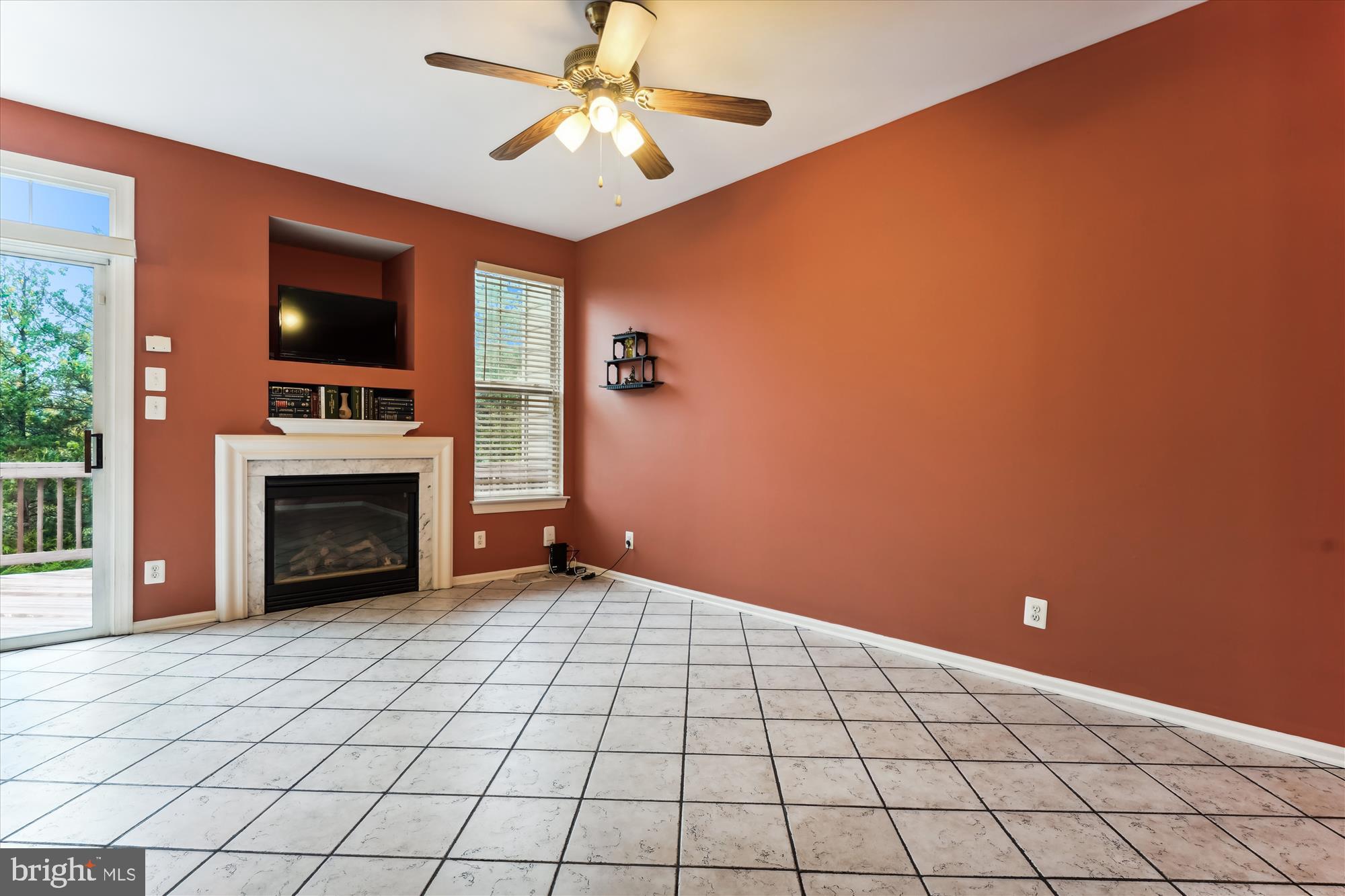 13318 Colchester Ferry Pl