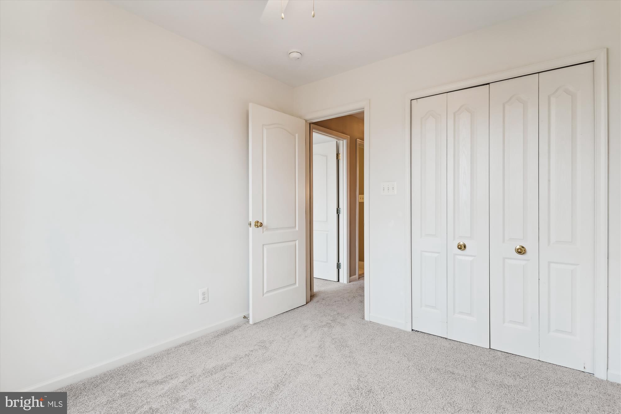 13318 Colchester Ferry Pl