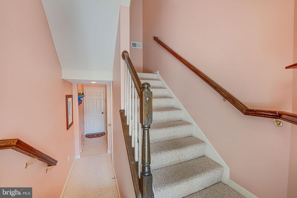 7935 Crescent Park Dr