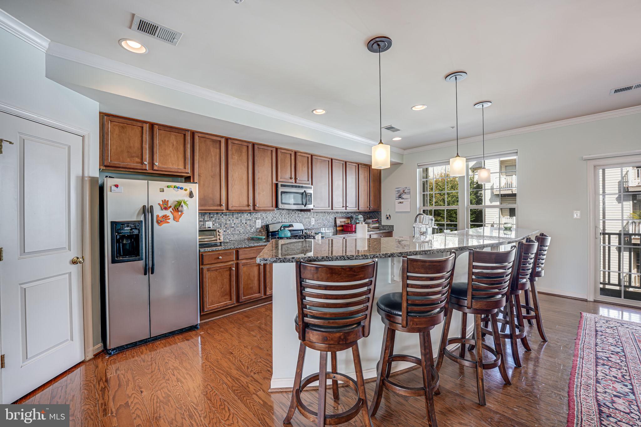 7935 Crescent Park Dr