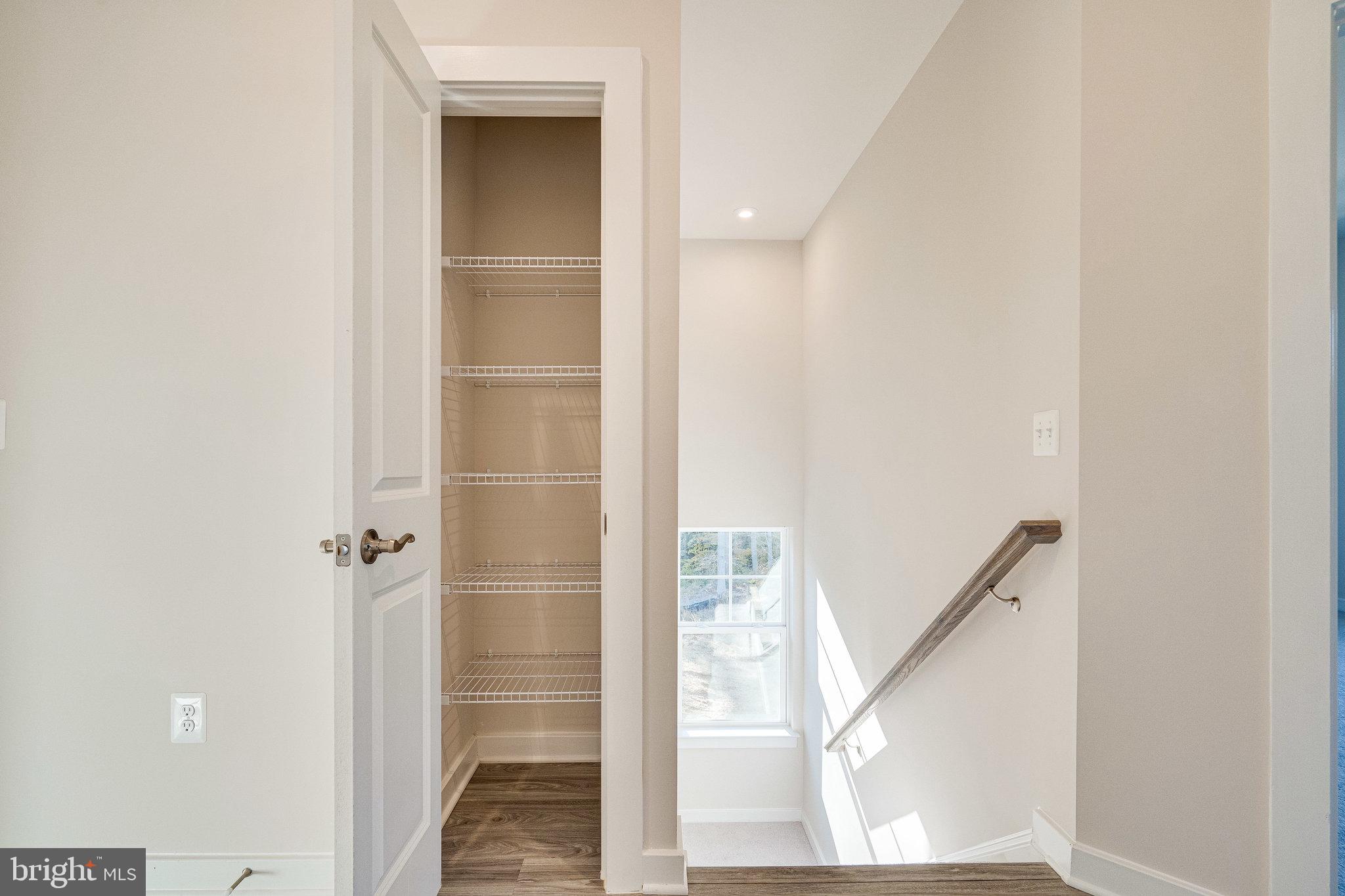 1765 AUTUMN MAPLE LEAF DRIVE